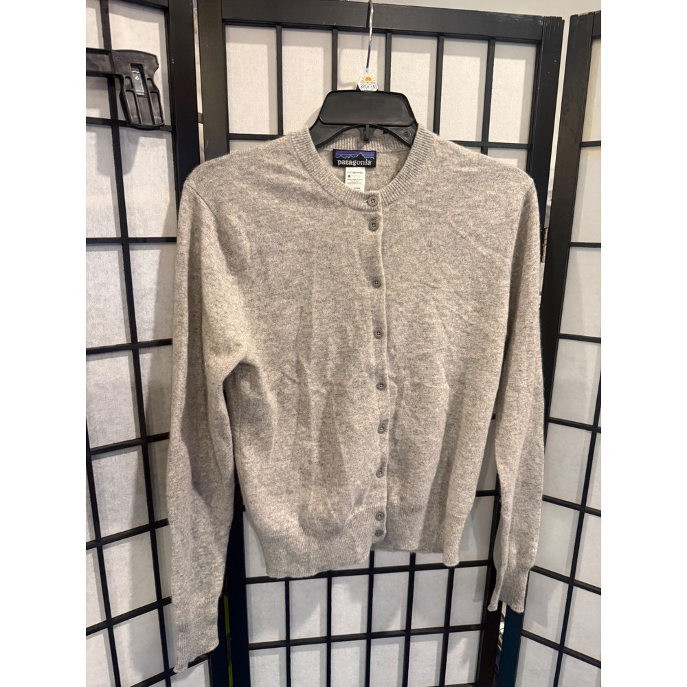 Patagonia Women's M 100% Cashmere Button Front Cardigan Sweater Gray